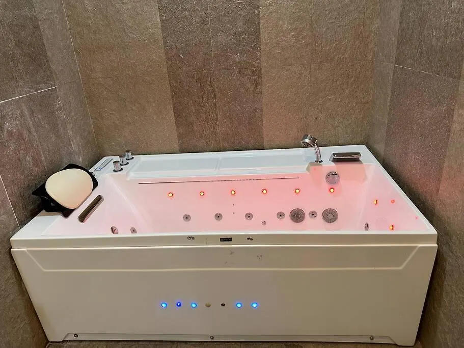 Villa Near Ksl Bungalow Near Midvalley Bbq Karaoke Wifi 300Mbps Johor Bahru